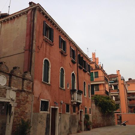 Locazione Turistica Corte Vecchia Bed & Breakfast Venice Exterior photo